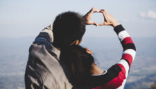Mengapa Cinta Pertama Begitu Sulit Dilupakan? Ini Penjelasan Ilmiahnya (Freepik)