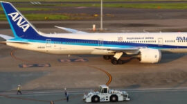 Pesawat Jepang Mendarat Darurat di AS Gara-Gara Penumpang Coba Buka Pintu di Udara (Aviation A2Z)